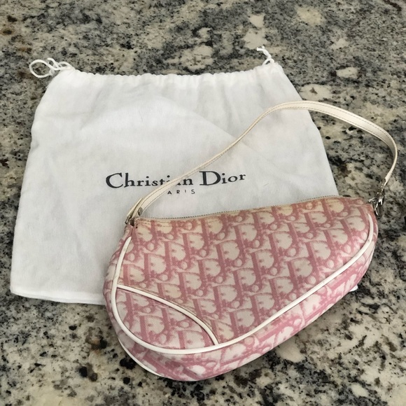 Dior Handbags - 💕Christian Dior Pink Monogram Saddle Bag 💕